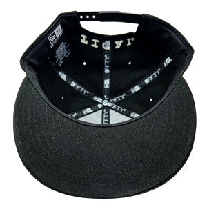 Mblem CREAM & Black New Era Snapback